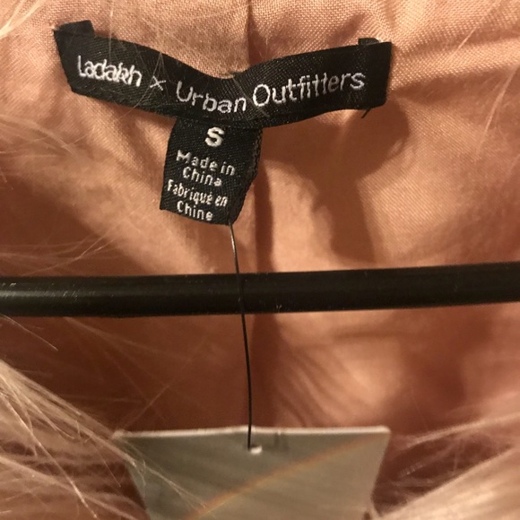 Urban outfitters mauve fur coat - Picture 2 of 4